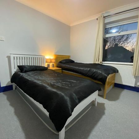 Harewood Lodge - Single And Double Rooms Self Serve Apartment King's Lynn Eksteriør bilde