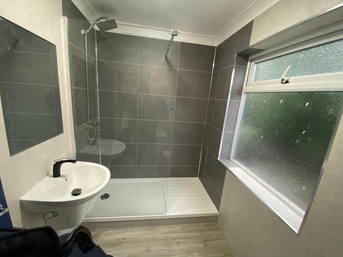 Harewood Lodge - Single And Double Rooms Self Serve Apartment King's Lynn Eksteriør bilde